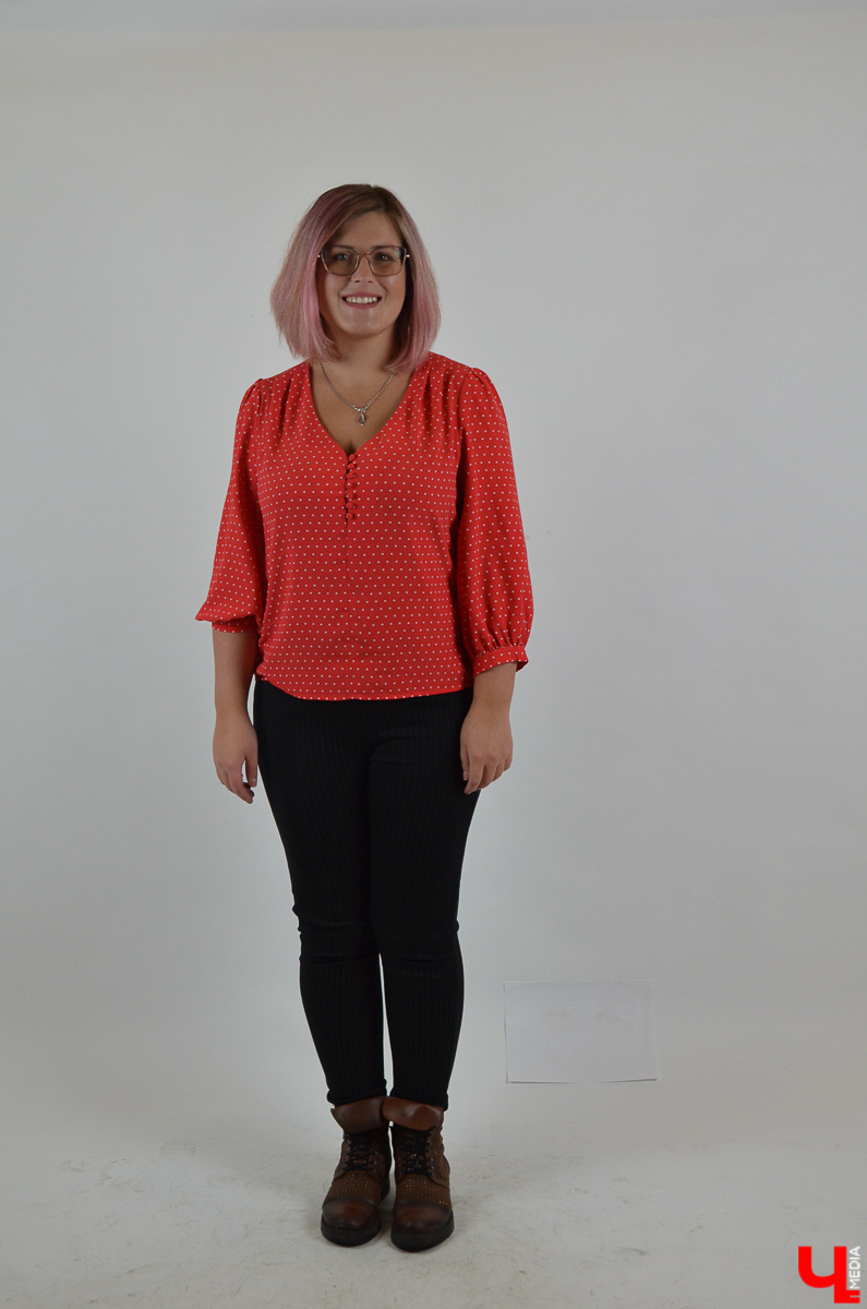 Шок, скандал! Журналист «Ключ-Медиа» утонула в собственных брюках. За год наша коллега похудела на 21 кг. Как ей это удалось без голоданий и физнагрузок? Публикуем подробный рассказ участницы эксперимента.