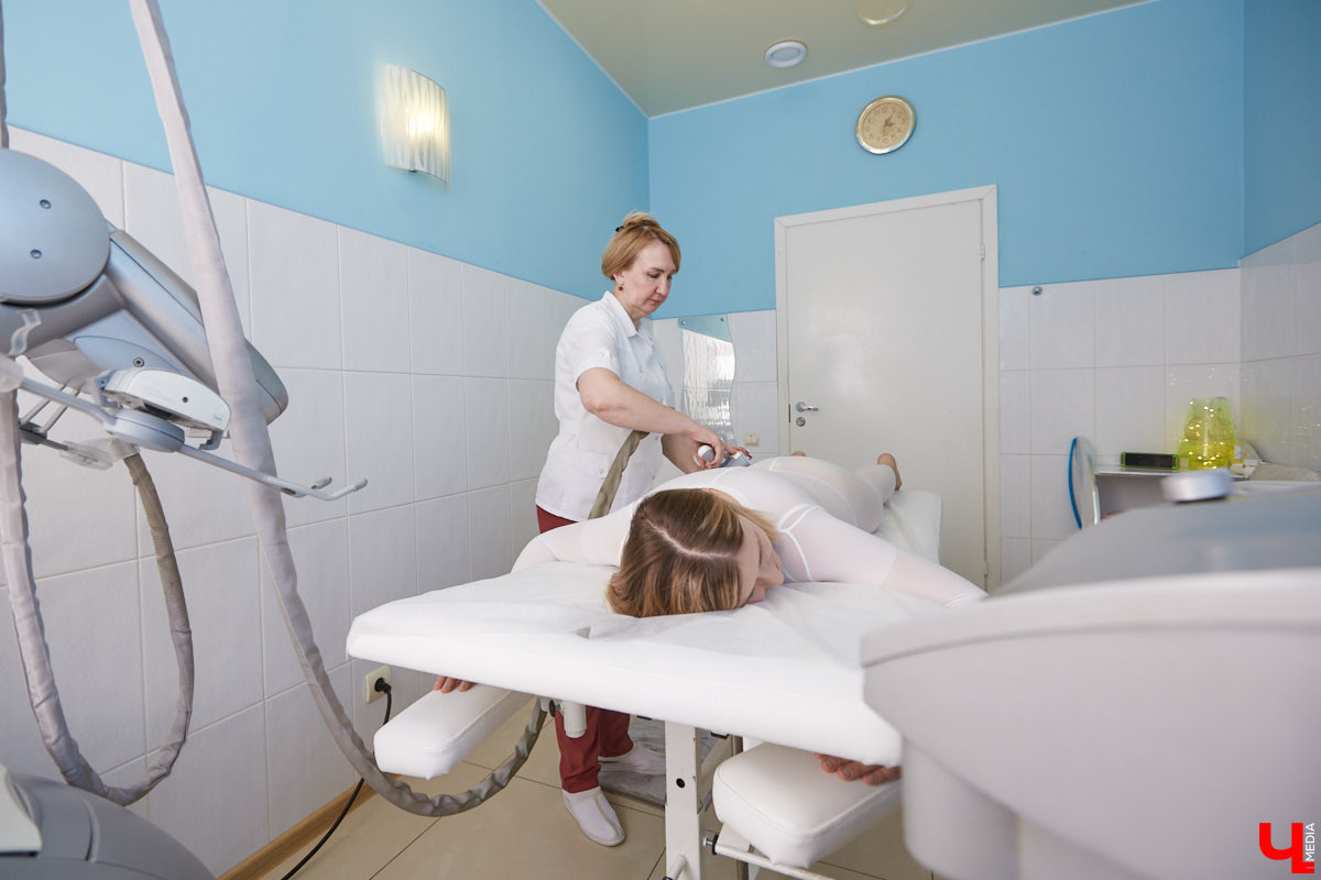 Шок, скандал! Журналист «Ключ-Медиа» утонула в собственных брюках. За год наша коллега похудела на 21 кг. Как ей это удалось без голоданий и физнагрузок? Публикуем подробный рассказ участницы эксперимента.