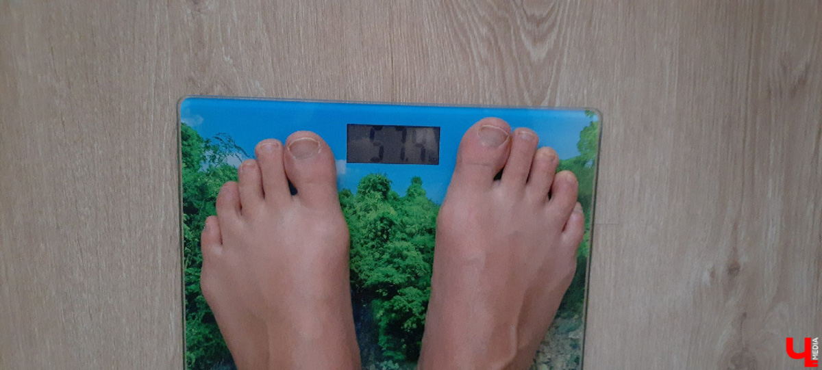 Шок, скандал! Журналист «Ключ-Медиа» утонула в собственных брюках. За год наша коллега похудела на 21 кг. Как ей это удалось без голоданий и физнагрузок? Публикуем подробный рассказ участницы эксперимента.