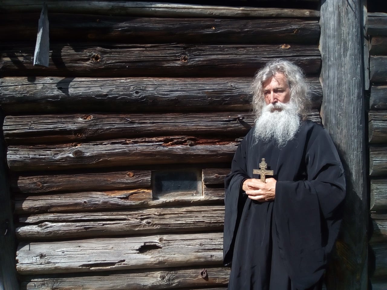 Премьера короткометражного фильма Михаила Исакова «Прощеное воскресение» прошла во Владимире. Снять картину режиссер решил в родных краях. В кадр попало одно из самых живописных мест - заброшенная церковь в деревне Ширманиха.