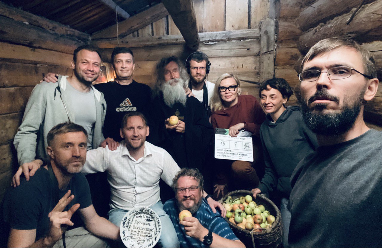 Премьера короткометражного фильма Михаила Исакова «Прощеное воскресение» прошла во Владимире. Снять картину режиссер решил в родных краях. В кадр попало одно из самых живописных мест - заброшенная церковь в деревне Ширманиха.