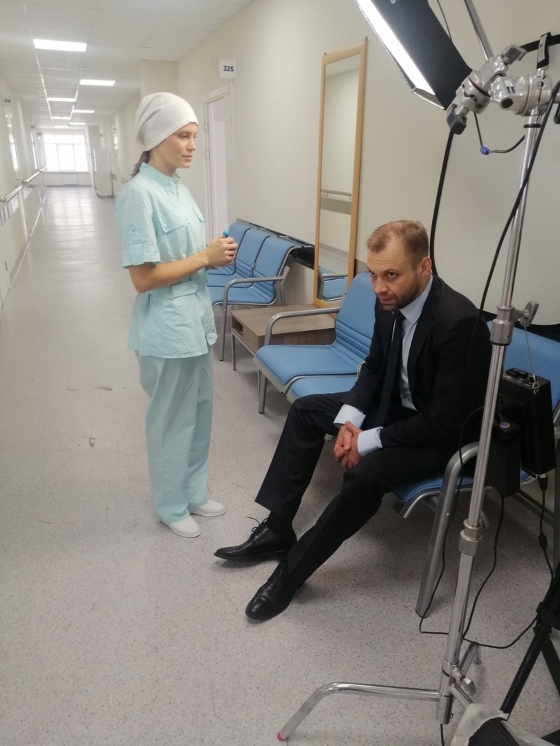 Премьера короткометражного фильма Михаила Исакова «Прощеное воскресение» прошла во Владимире. Снять картину режиссер решил в родных краях. В кадр попало одно из самых живописных мест - заброшенная церковь в деревне Ширманиха.