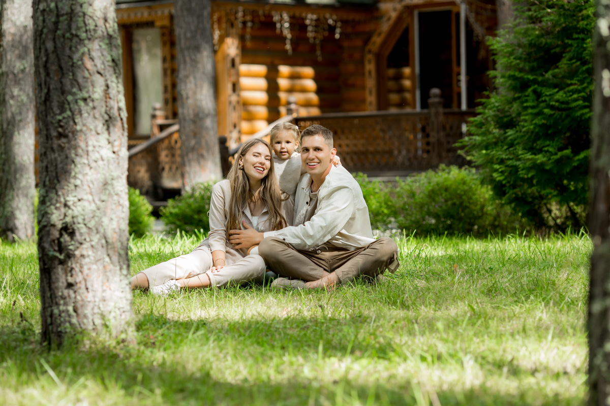 Загородный экоотель «ВеЛес» признан лучшим местом для семейного отдыха. Это уже вторая по счету награда подобной значимости: в 2019 году живописный загородный комплекс покорил жюри в той же номинации. В чем секрет успеха?