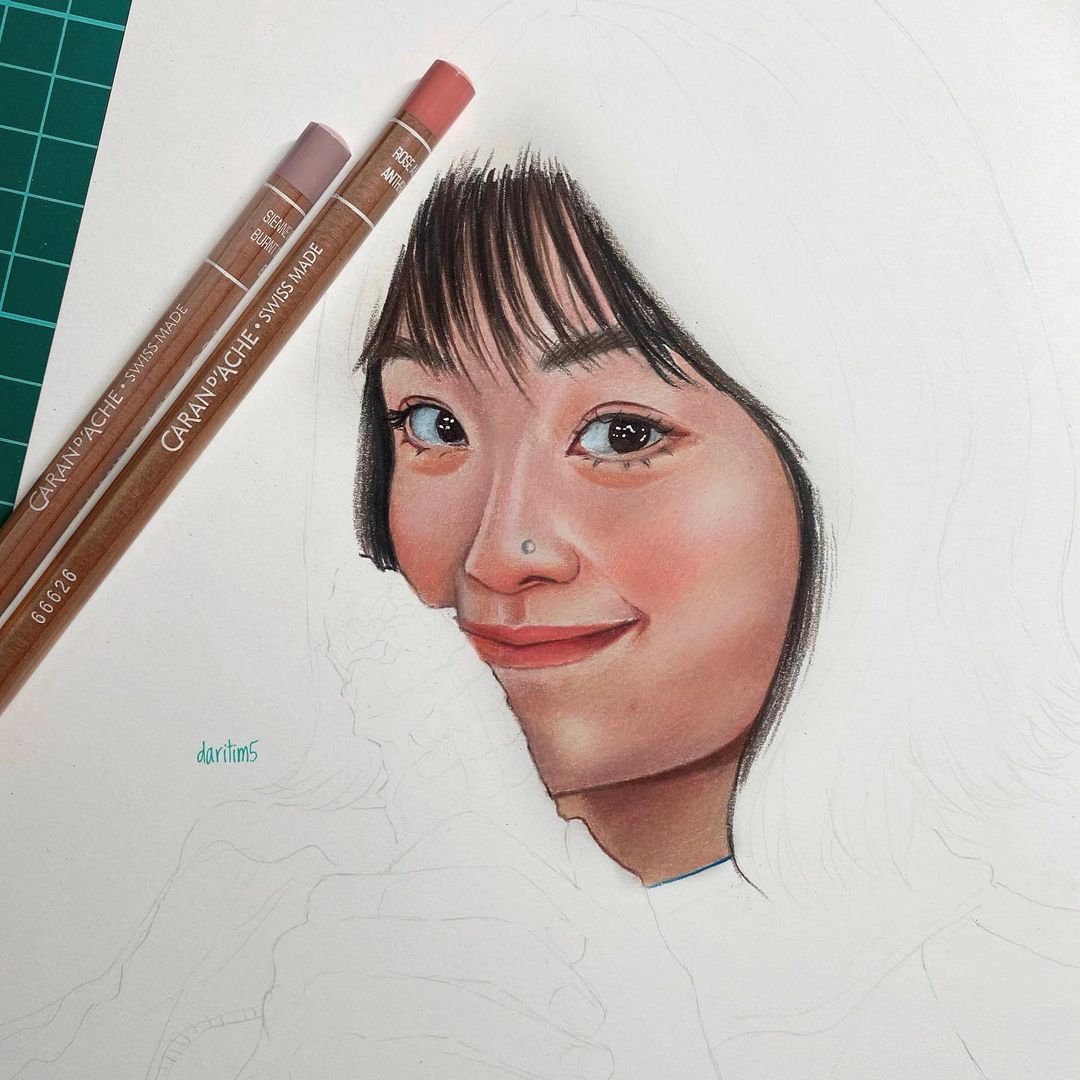 Редакция «Ключ-Медиа» собрала 5 доказательств, что сериал «Игра в кальмара» любят во Владимире, даже если совсем не хотят в этом признаваться. Игры, фотосессии, игрушки, пирожные и даже коллекционные портреты героев — фантазии фанатов не знают границ.