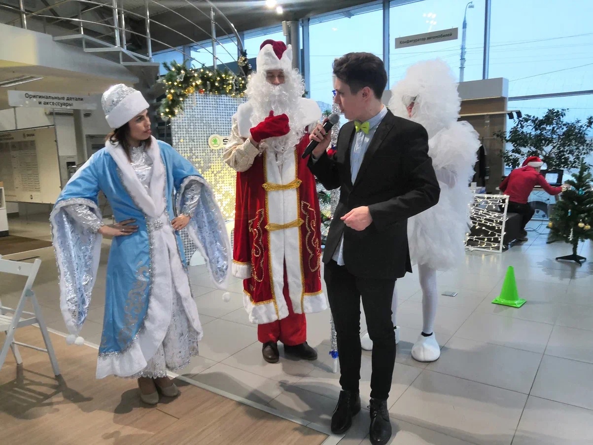 Хотите подарить ребенку бурю новогодних эмоций? У вас есть шанс воплотить задумку — увлекательное волшебное шоу от «Млада-Авто»!