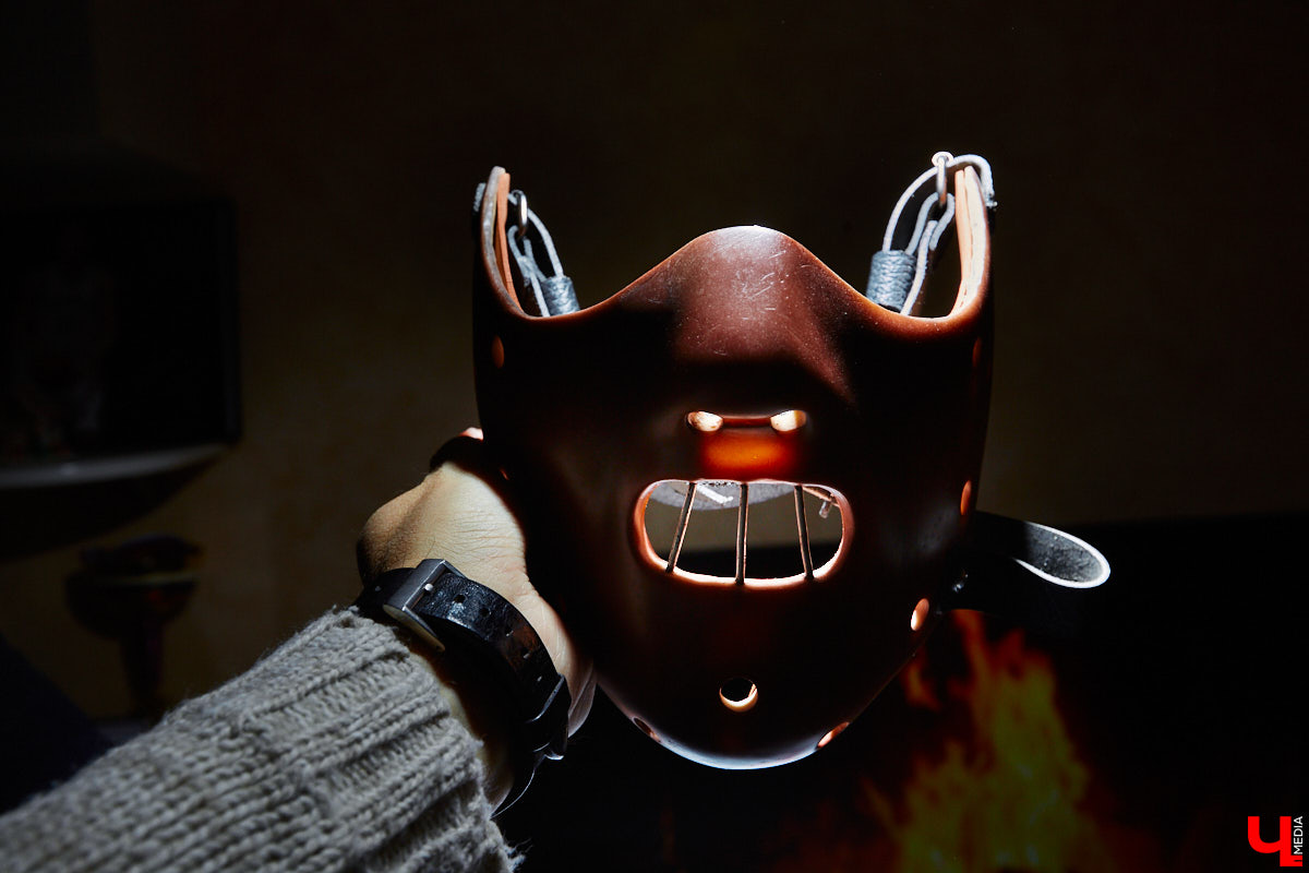 Владимирский киноман Александр Сыпченко собирает автографы, фигурки и маски с героями популярных фильмов. В коллекции молодого человека около ста экшн-игрушек из мира Голливуда!