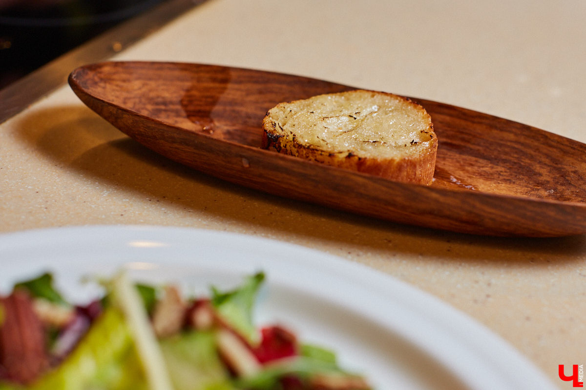 Волшебный салат в меню гармоничного новогоднего ужина для сомелье Любови Барило.