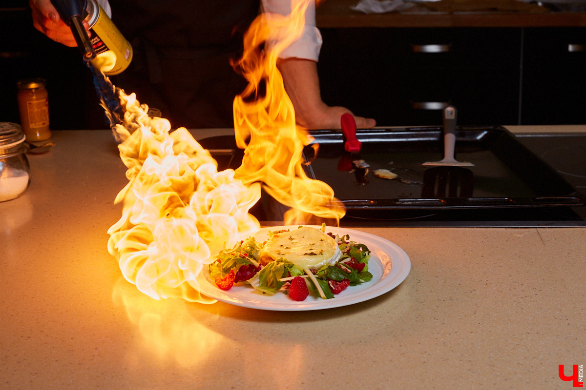 Волшебный салат в меню гармоничного новогоднего ужина для сомелье Любови Барило.