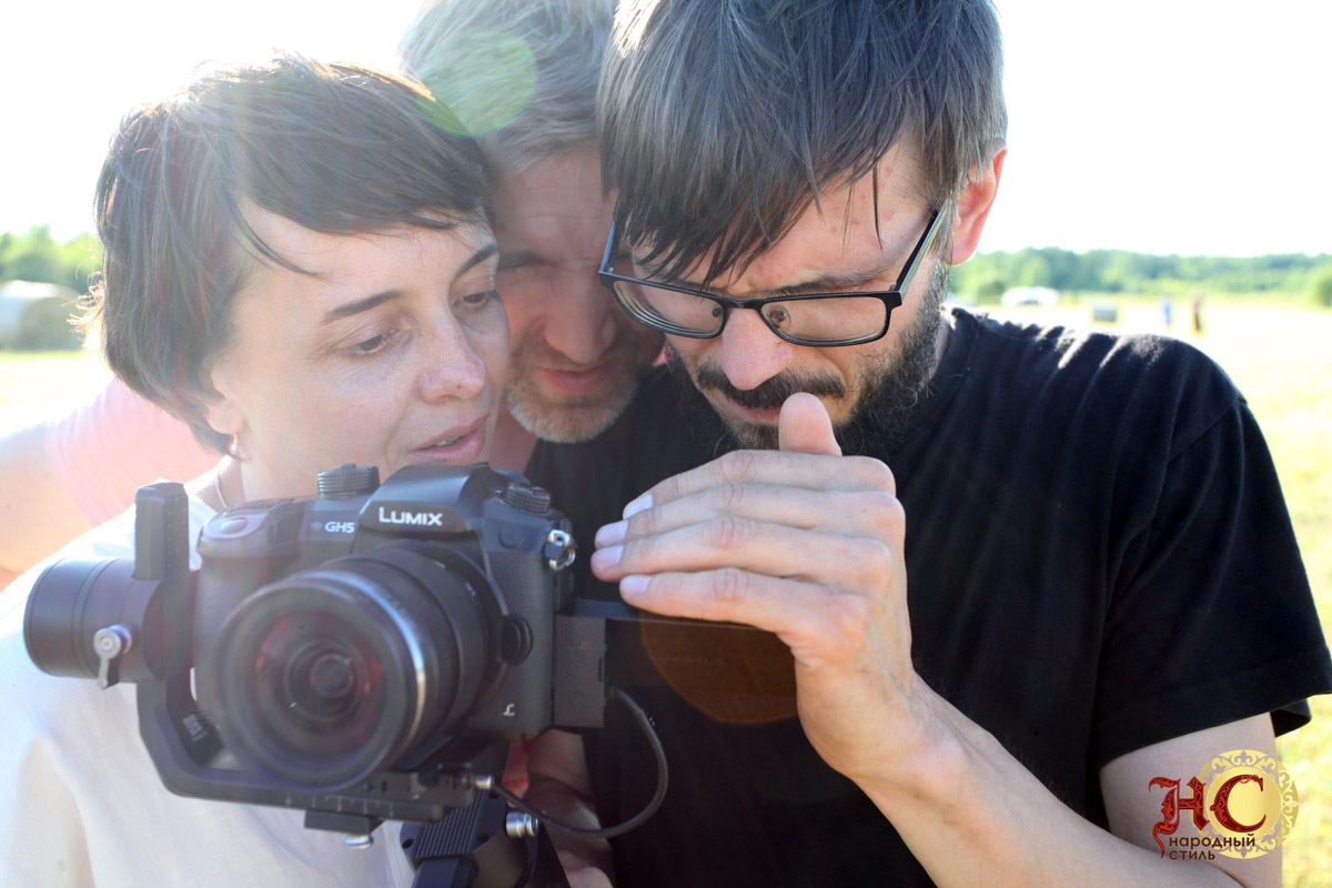 Как рассказать о национальном единстве и многообразии так, чтобы зритель не вывихнул челюсть, зевая? «Страна простора» — как раз такой позитивный пример. Владимирский ролик занял 1-е место в Национальной премии «На благо мира». Рассказываем о награде и самом произведении.