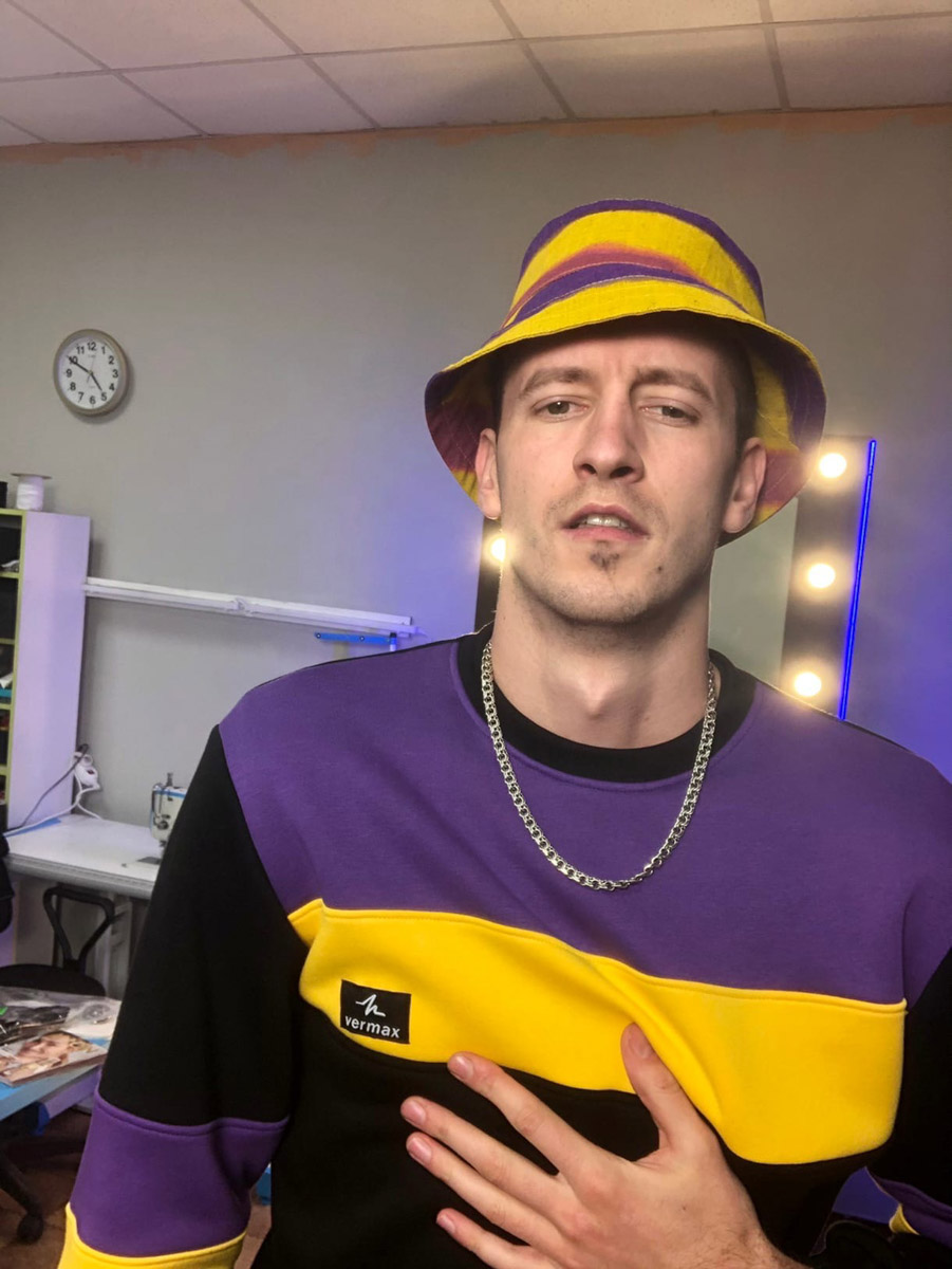 Все больше мужчин выбирают профессии, которые принято относить к женским. Кто они и почему занимаются именно этим? «Ключ-Медиа» поговорил с владимирцами, желающими разбить закостенелые стереотипы.