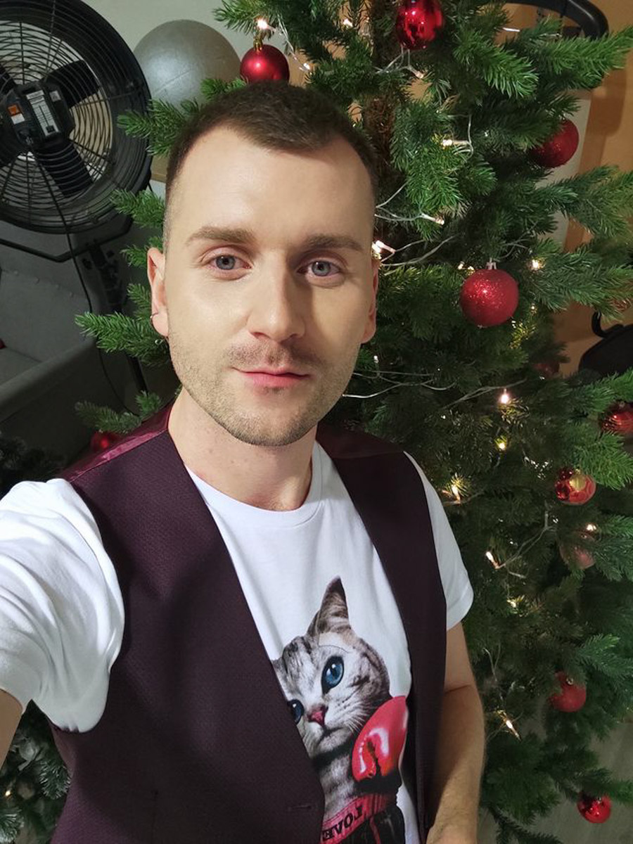 Все больше мужчин выбирают профессии, которые принято относить к женским. Кто они и почему занимаются именно этим? «Ключ-Медиа» поговорил с владимирцами, желающими разбить закостенелые стереотипы.