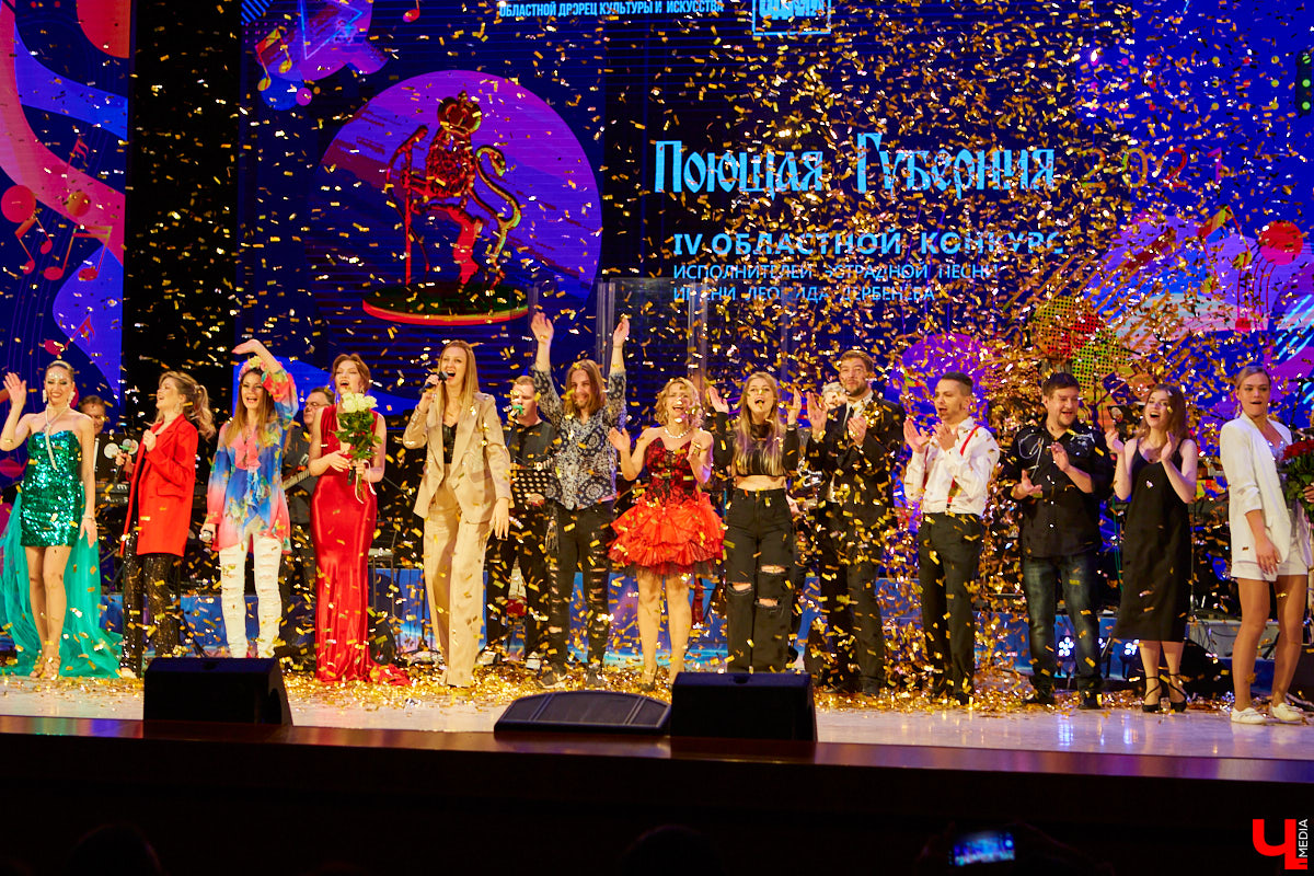 Экономическое образование и джазовая легкость: призер IV областного вокального конкурса «Поющая Губерния» Марина Силашкина об авторском творчестве и песне для «Ключ-Медиа».