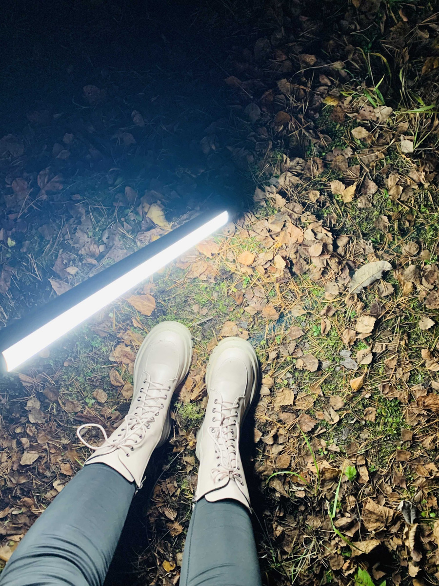 Заброшенная территория и шесть участников; три раунда, опарыши и кузнечики. Ната Доброта делится впечатлениями со съемок хоррор-квеста для YouTube-канала «This Is Rocket». Спойлер: не все пошло по плану.