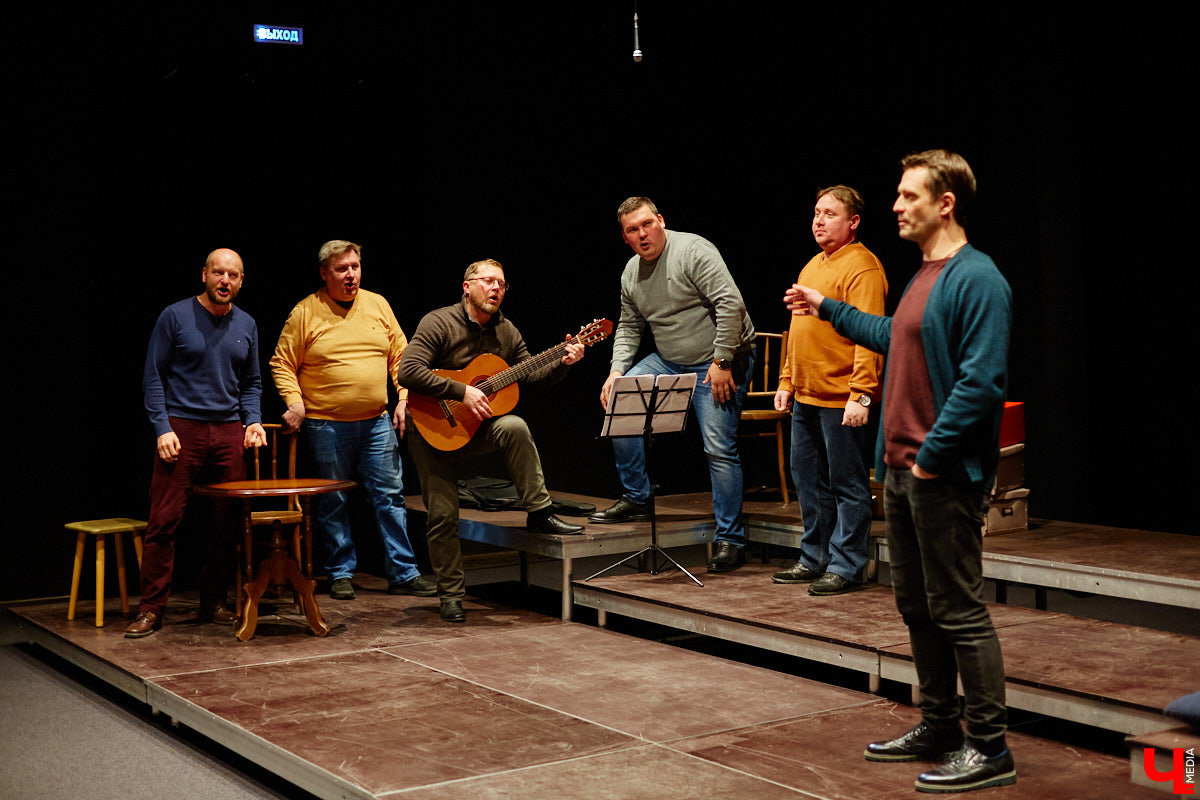 Если вы уже нарядили праздничную елку, но под хвойными лапами не обнаружили новогоднего настроения — внемлите. В последнее воскресенье года, 26 декабря, во Владимире состоялась премьера спектакля «Как я провел эту зиму».