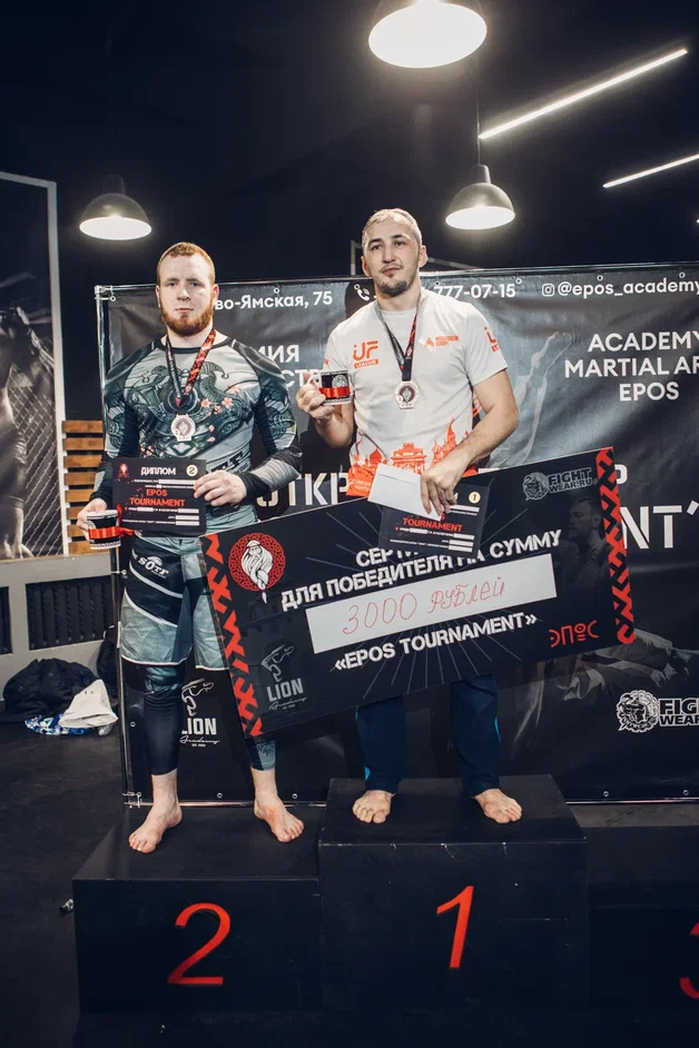 Второй турнир по грэпплингу и джиу-джитсу «EPOS TOURNAMENT» собрал немало участников со всей области. Были слезы на татами, сражения девочек с мальчиками, битва за деньги. Подробности в репортаже!