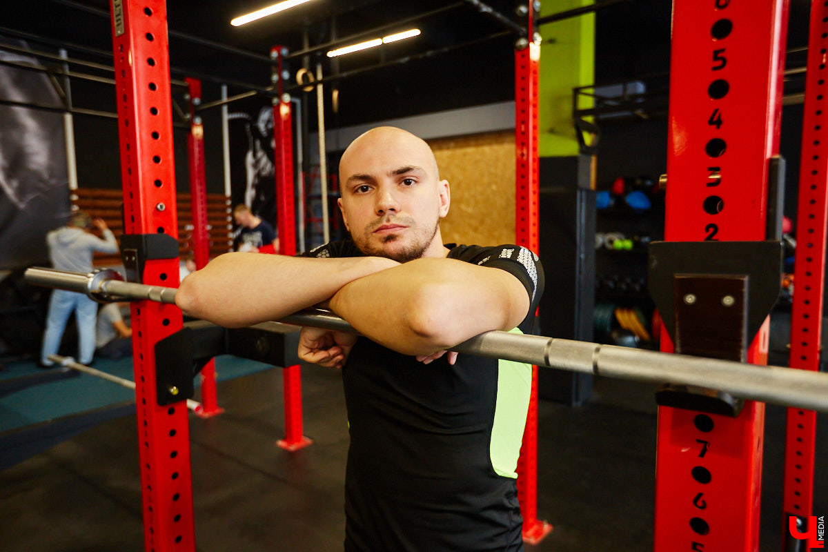 Второй турнир по грэпплингу и джиу-джитсу «EPOS TOURNAMENT» собрал немало участников со всей области. Были слезы на татами, сражения девочек с мальчиками, битва за деньги. Подробности в репортаже!