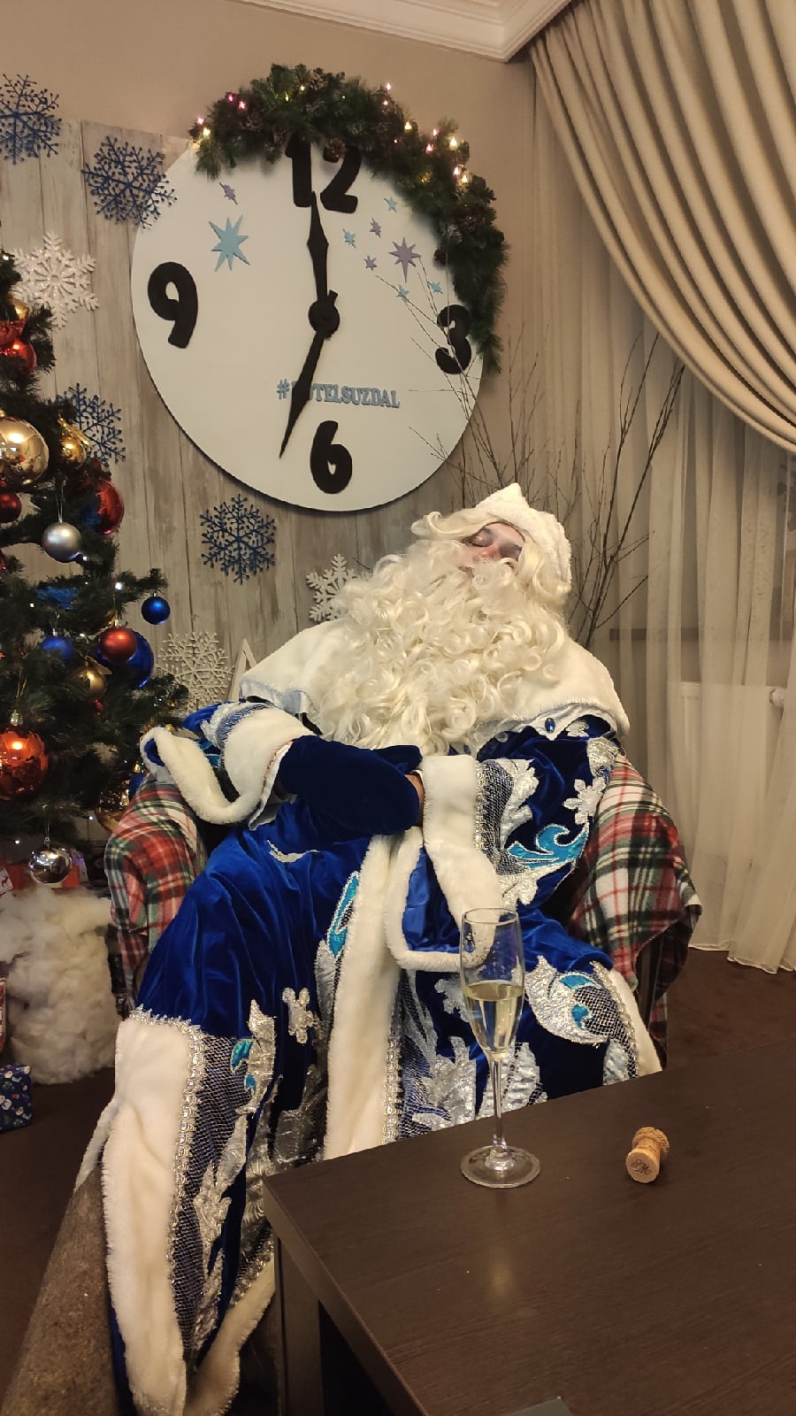 Дед Мороз — главный новогодний волшебник. И сегодня его будут ждать дети и взрослые по всей стране. В каком образе он может явиться к жителям Владимирской области? «Ключ-Медиа» составил необычный хит-парад.