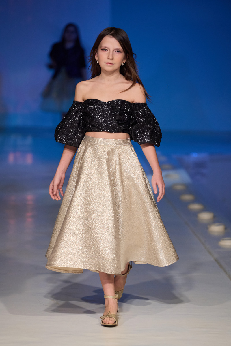 В декабре 2021 года дизайнер одежды Наталья Рязанова и её подопечные вновь покорили Олимп на международном фестивале «Мода и красота планеты», который проходил в Доме моды Вячеслава Зайцева.