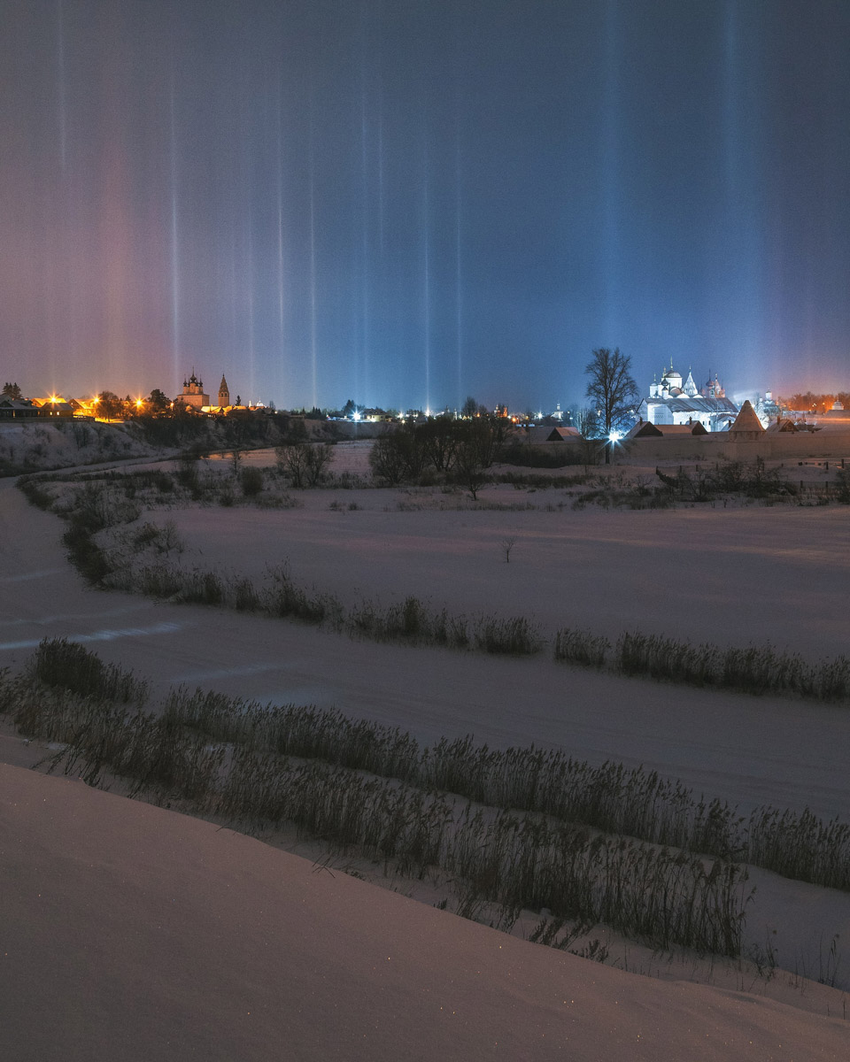 Андрей Белавин уже два года живет во Владимирской области. В январе стало известно, что одна из его работ стала лучшей на конкурсе «Самобытная Россия». Фотограф дал эксклюзивное интервью «Ключ-Медиа» и рассказал о своем путешествии на Чукотку, сотрудничестве с National Geographic, ТАСС, «Моя планета» и, конечно, о любви к Суздалю. Готовы увидеть невыносимо красивые фотографии? Смотрите и читайте!