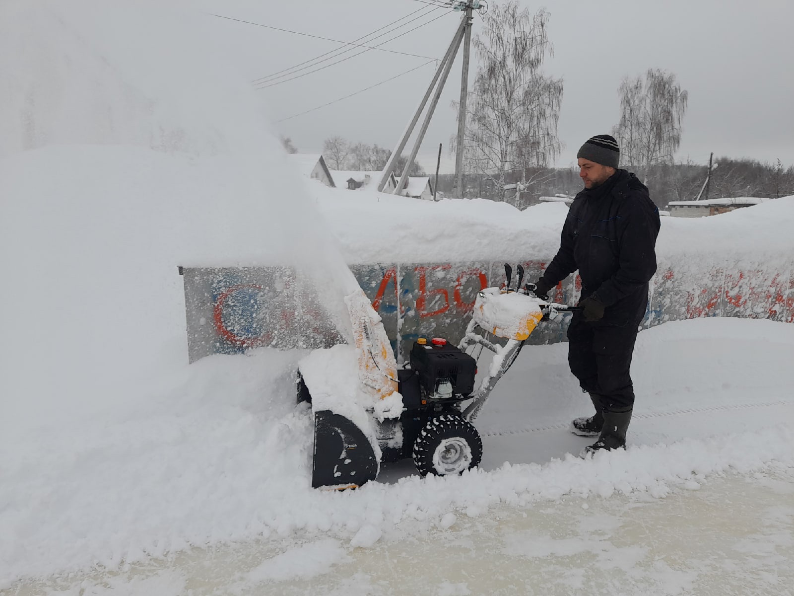 На каком этапе строительства находятся мосты через Клязьму и Оку? Что будет с проездным для детей и что не так с новой транспортной развязкой на Сперанского? Все, что происходит на дорогах и вокруг них, в обзоре недели.