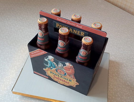 Познакомимся с жительницами региона, на кухне у которых определение «сладкой жизни» расцветает съедобными красками, обтекает топленым шоколадом и посыпается разноцветным конфетти. Внимание, умелые кондитеры презентуют свои необычные торты!