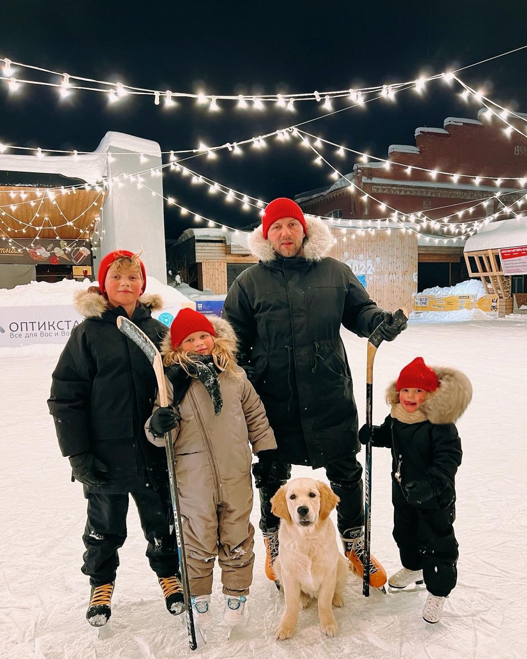 Чтобы поднять себе настроение, зачастую хватает лишь одной обнимашки с любимым собакеном. Если его нет у вас, умиляйтесь чужими. Благо, горожане щедро делятся кадрами своих мохнатых домочадцев в соцсетях.