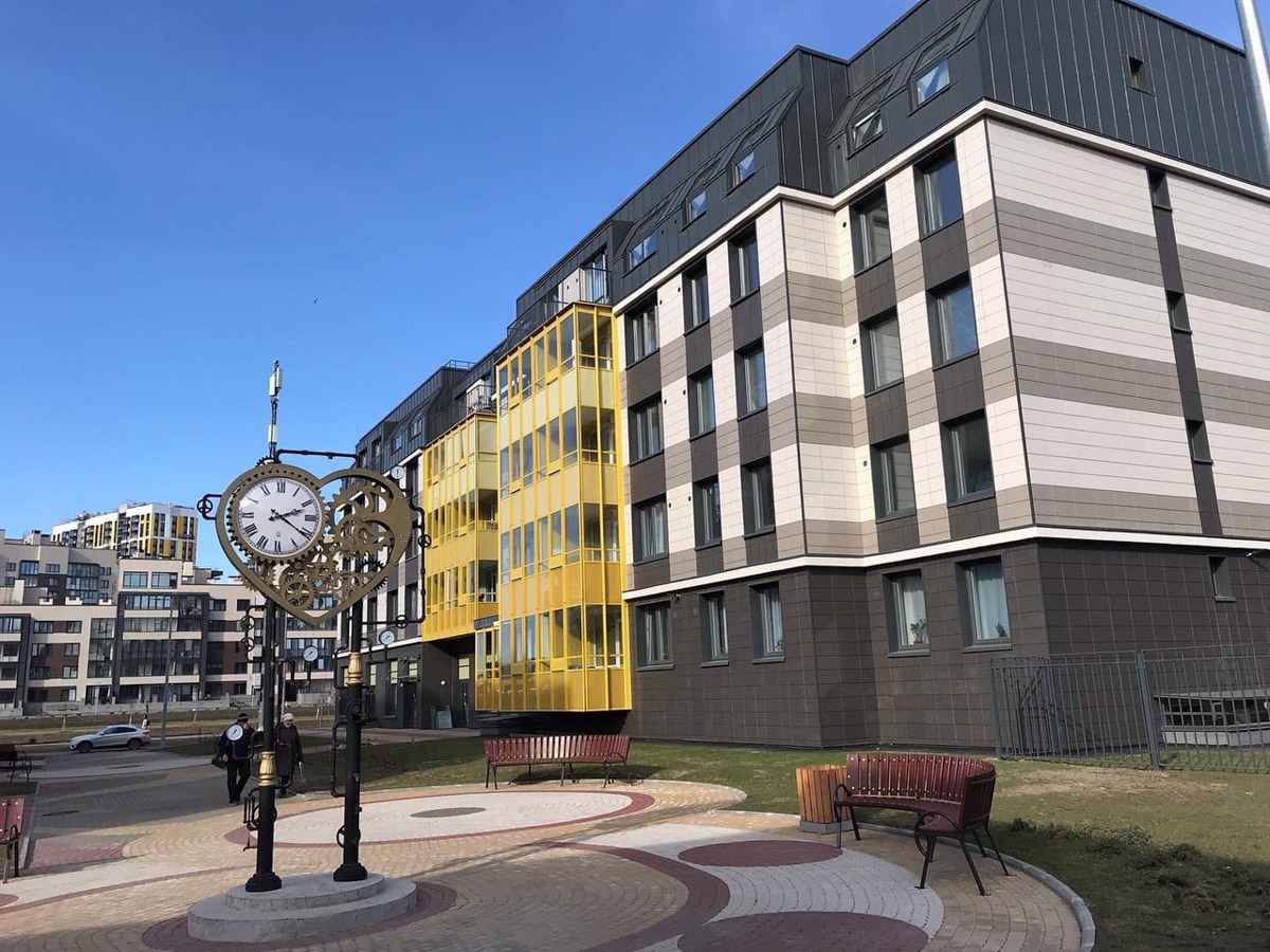 Наш коллега Александр Кюннап год назад переехал в Питер и теперь может сравнивать его с жизнью во Владимире.