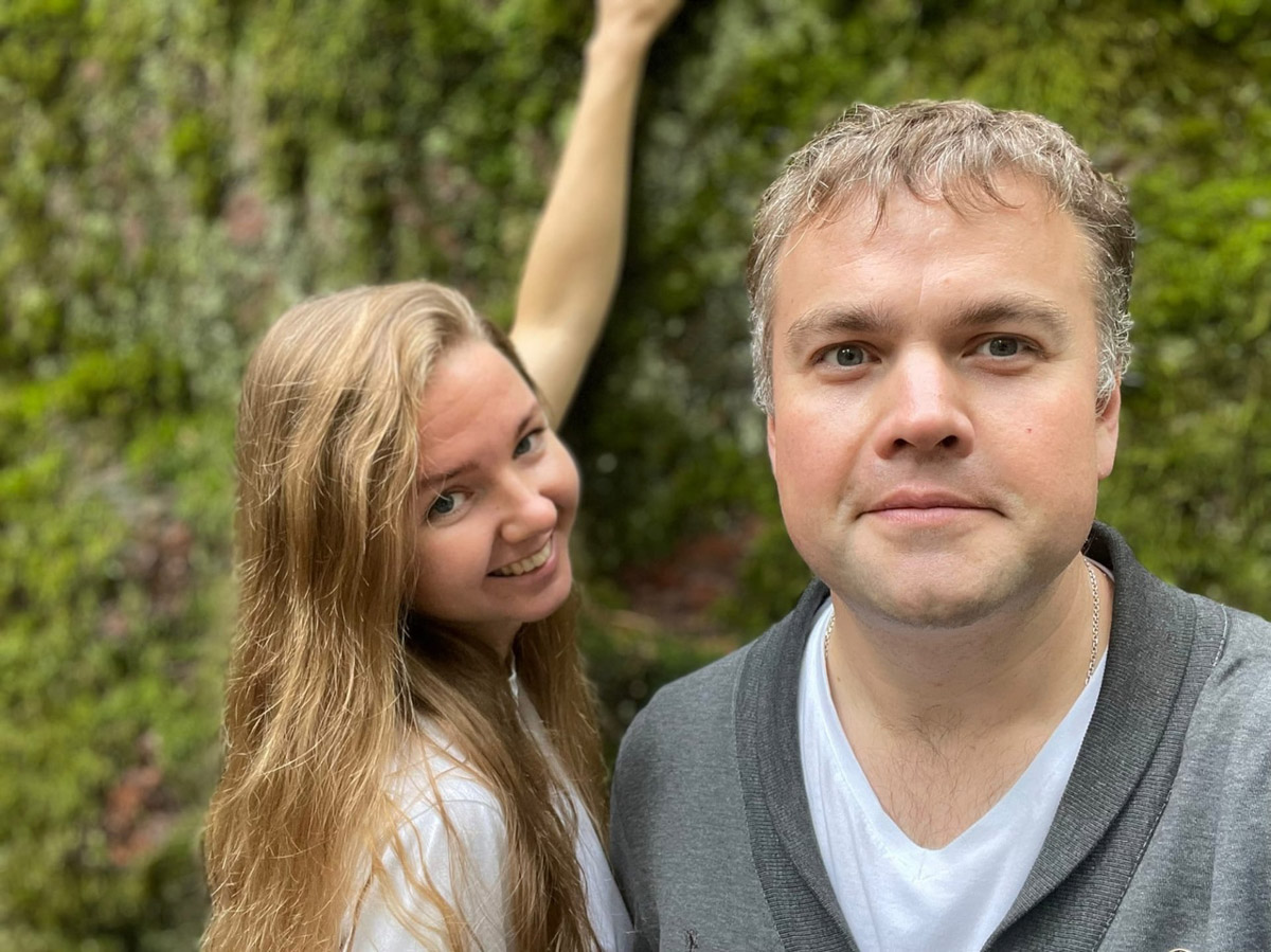 Наш коллега Александр Кюннап год назад переехал в Питер и теперь может сравнивать его с жизнью во Владимире.