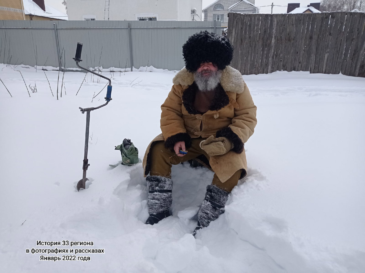 Каким выглядел Ковров 50 лет назад? Реконструкторы города оружейников знают ответ, а потому на днях предложили путешествие в прошлое. Масштабное действо позволило с головой окунуться в эпоху 70-х.