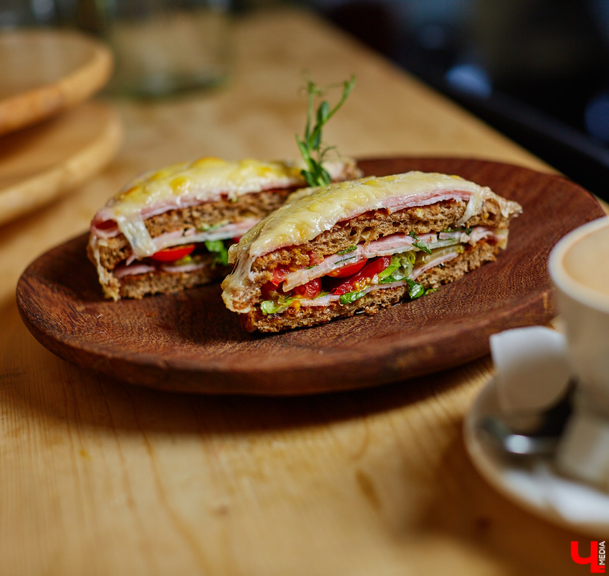 Сегодня готовим сэндвич с историей, за который приготовившую его девушку точно позовут замуж. Алёна Маркелова - тому подтверждение!