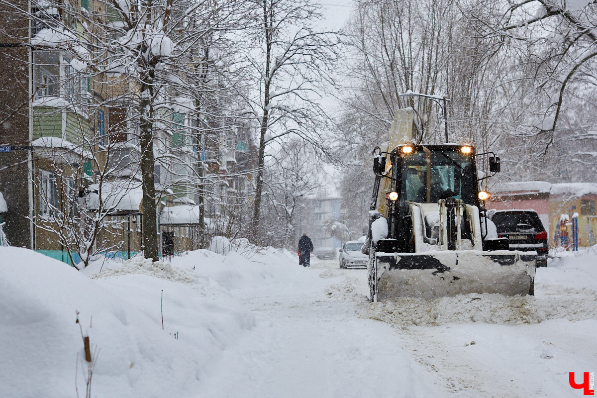 Цены на билеты в общественном транспорте, скорее всего, повысятся, но и хороших дорог у нас однозначно должно стать больше. Чем еще запомнится эта неделя?