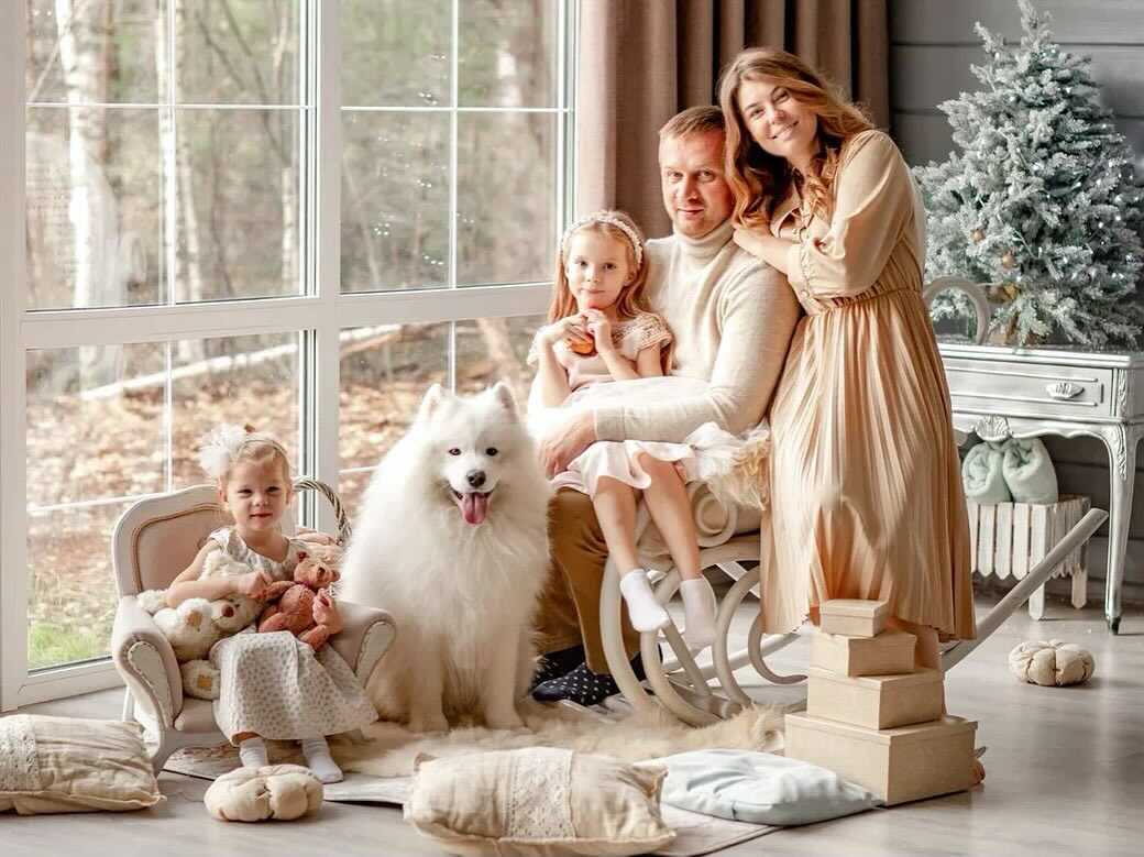 Хозяевам тявкающих блогеров ради сокровенных секунд успешного Reels иногда приходится потрудиться – об этом рассказывают жительницы Владимира, питомцы которых покоряют Instagram и даже становятся амбассадорами пет-брендов.