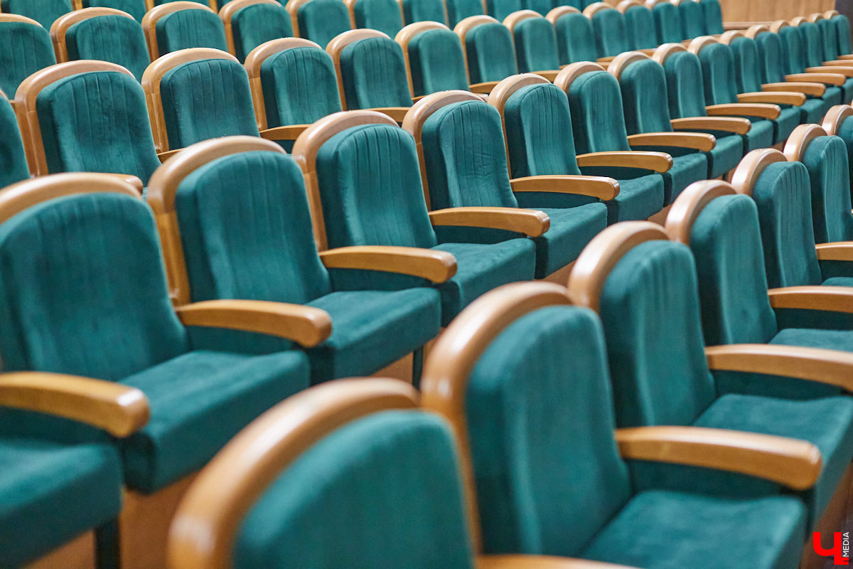 Под занавес сезона директор Владимирского областного театра кукол Ирина Попова делится новостями и ремонтными планами учреждения культуры.