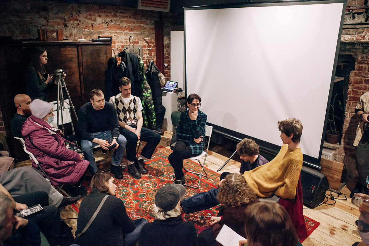 Дни авангарда и современного искусства в ЦСК «Флигель» — шоковая терапия для провинциального Владимира и новый опыт для артистической молодежи.