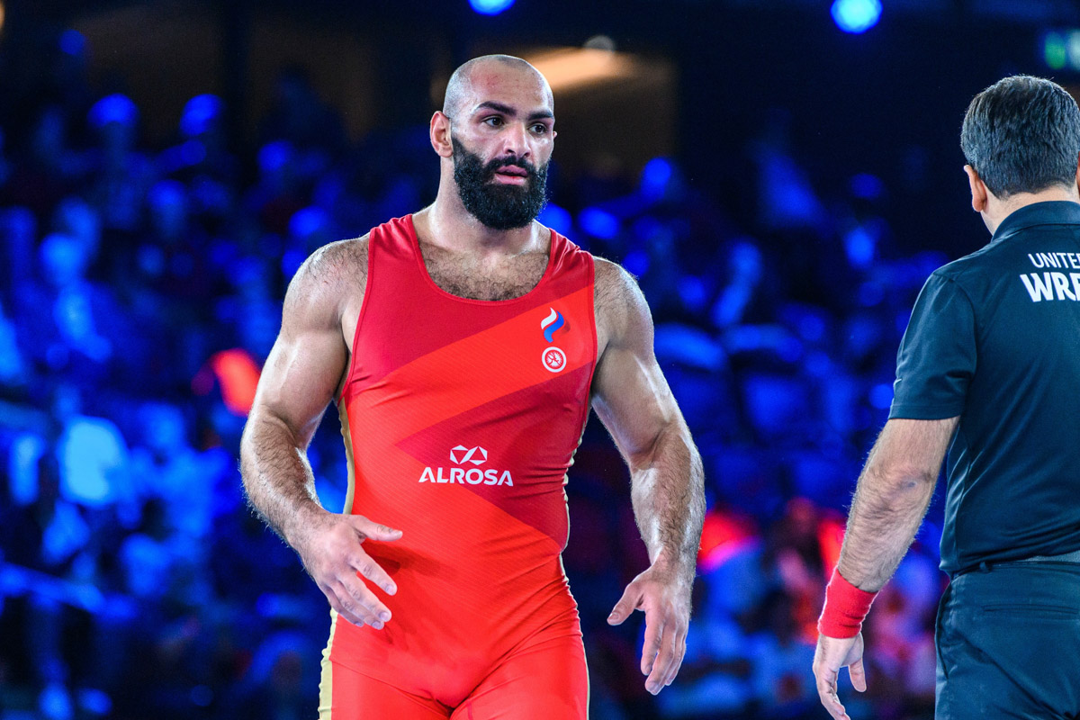 В Суздале завершился чемпионат России по греко-римской борьбе. Абуязид Манцигов и Артур Саргсян выиграли две золотые медали для сборной Владимирской области.