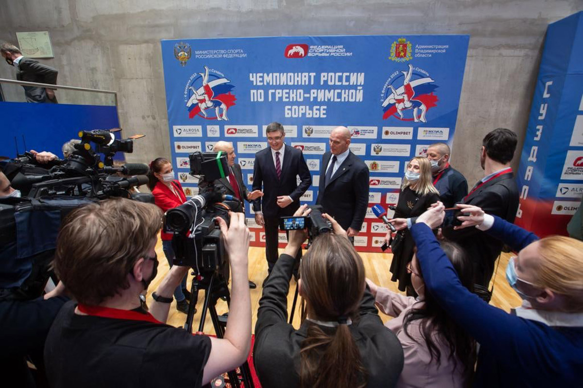 В Суздале завершился чемпионат России по греко-римской борьбе. Абуязид Манцигов и Артур Саргсян выиграли две золотые медали для сборной Владимирской области.