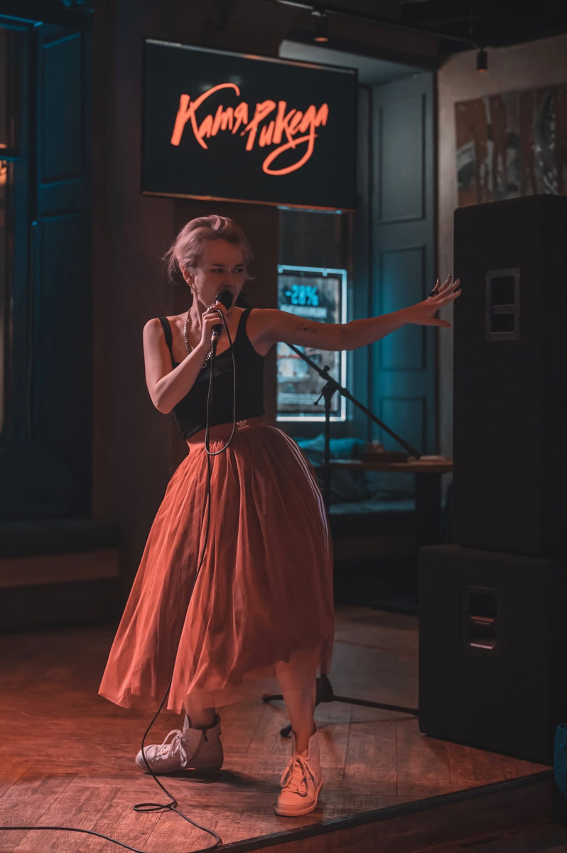 На ТВ-шоу «Новая Звезда-2022» Владимирскую область представит 25-летняя вокалистка Катя Рикеда. Познакомимся?