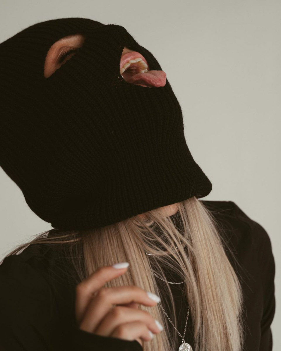 Рождение сына, море цветов и тематические фотосессии – это лишь часть воспоминаний о вчерашнем дне. 14 февраля у многих владимирцев однозначно удался!