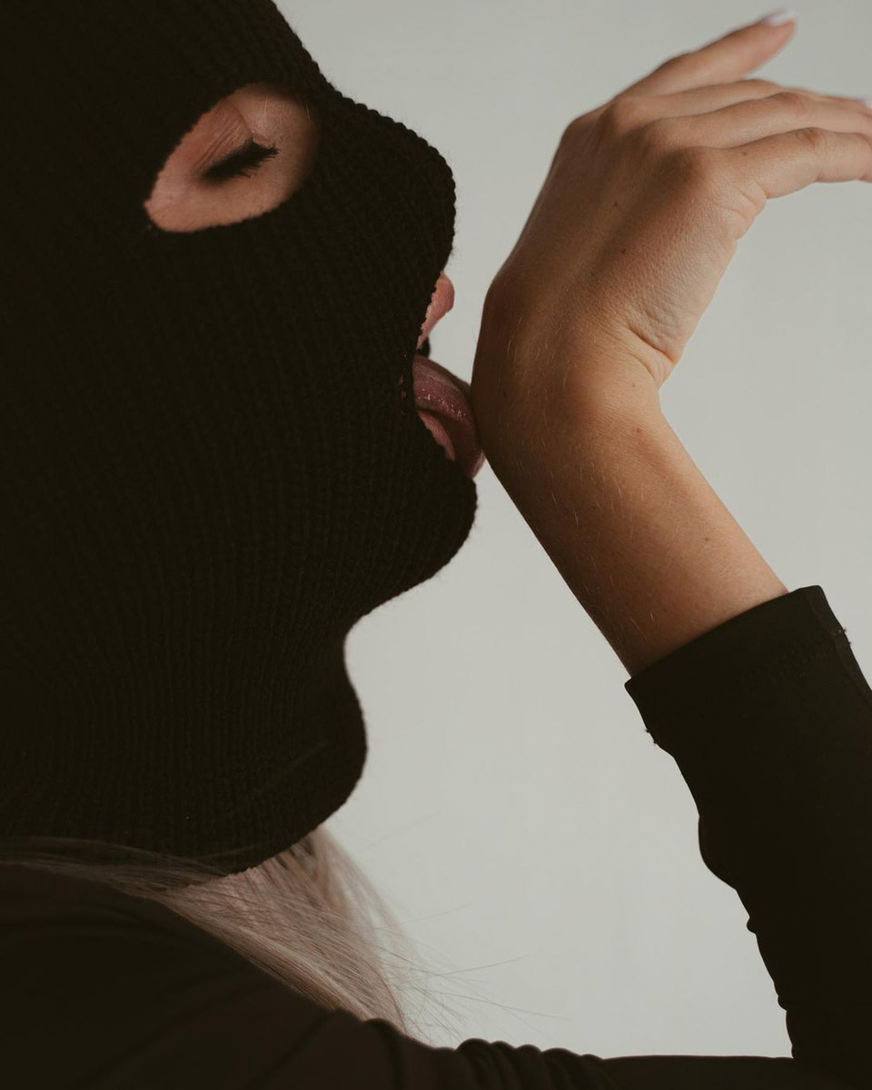 Рождение сына, море цветов и тематические фотосессии – это лишь часть воспоминаний о вчерашнем дне. 14 февраля у многих владимирцев однозначно удался!