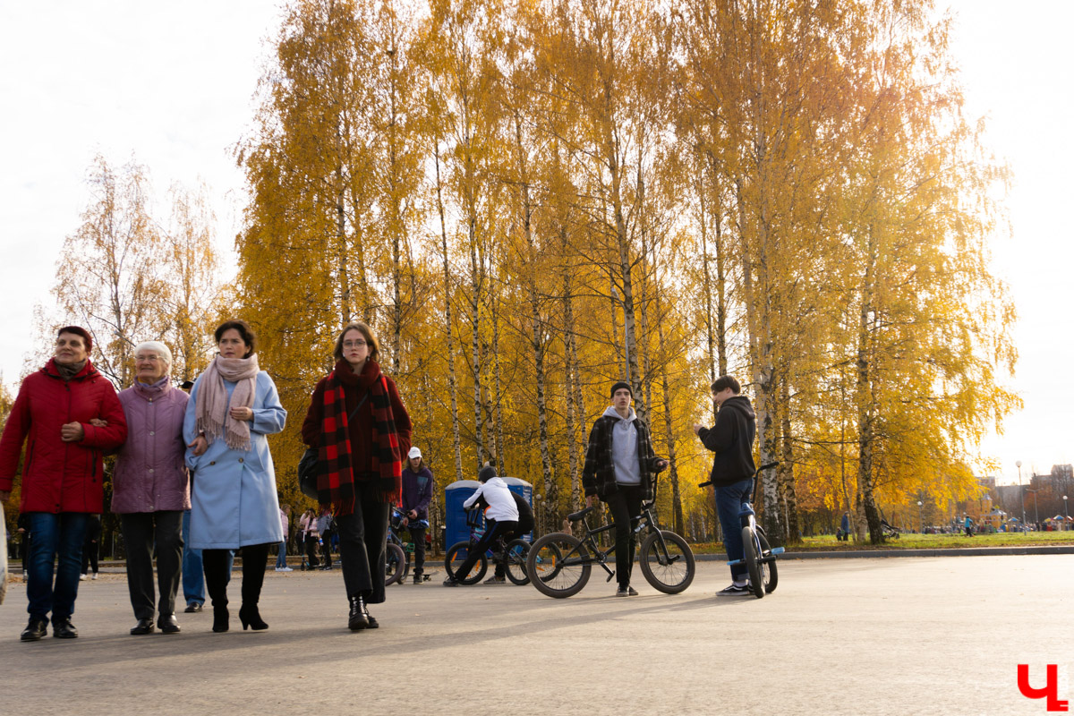Птички запели, а стройки, ремонты и благоустройства в областном центре продолжились! Мы подготовили сразу три приятные новости для тех, кто болеет за комфорт областного центра.