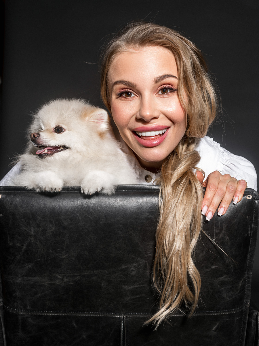 Летом во Владимире состоится масштабная благотворительная выставка «PEOPLE ВМЕСТЕ» в поддержку бездомных и хвостатых. Обсуждаем с ивент-организатором Ярославой Кашицыной, почему локальная акция привлекает творцов, в чем ее смысл и каким образом неравнодушные читатели «Ключ-Медиа» могут присоединиться.