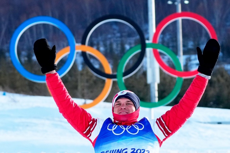 Лыжник из Мурома Иван Якимушкин выиграл серебряную медаль в олимпийском марафоне и как всегда эмоционально прокомментировал свое выступление. Сразу после гонки наш земляк не без доли юмора заявил, что он просто ехал за кем-то, а когда финишировал, его ждал «кипиш».