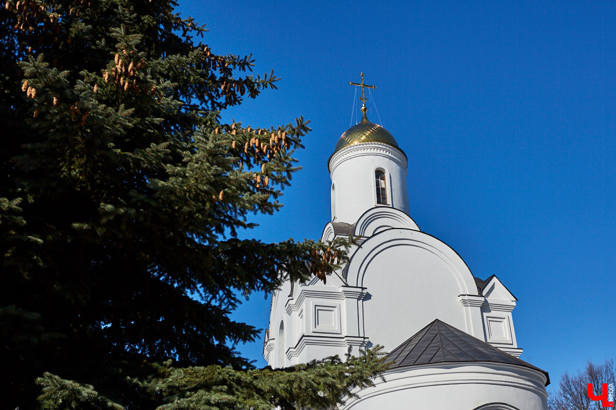 Ростуризм совместно с ВЭБ.РФ организовал для неравнодушных удобную онлайн-платформу, где до 15 марта можно оставить свои предложения и пожелания по модернизации популярного турнаправления. Какие инициативы могут быть реализованы во Владимирской области?