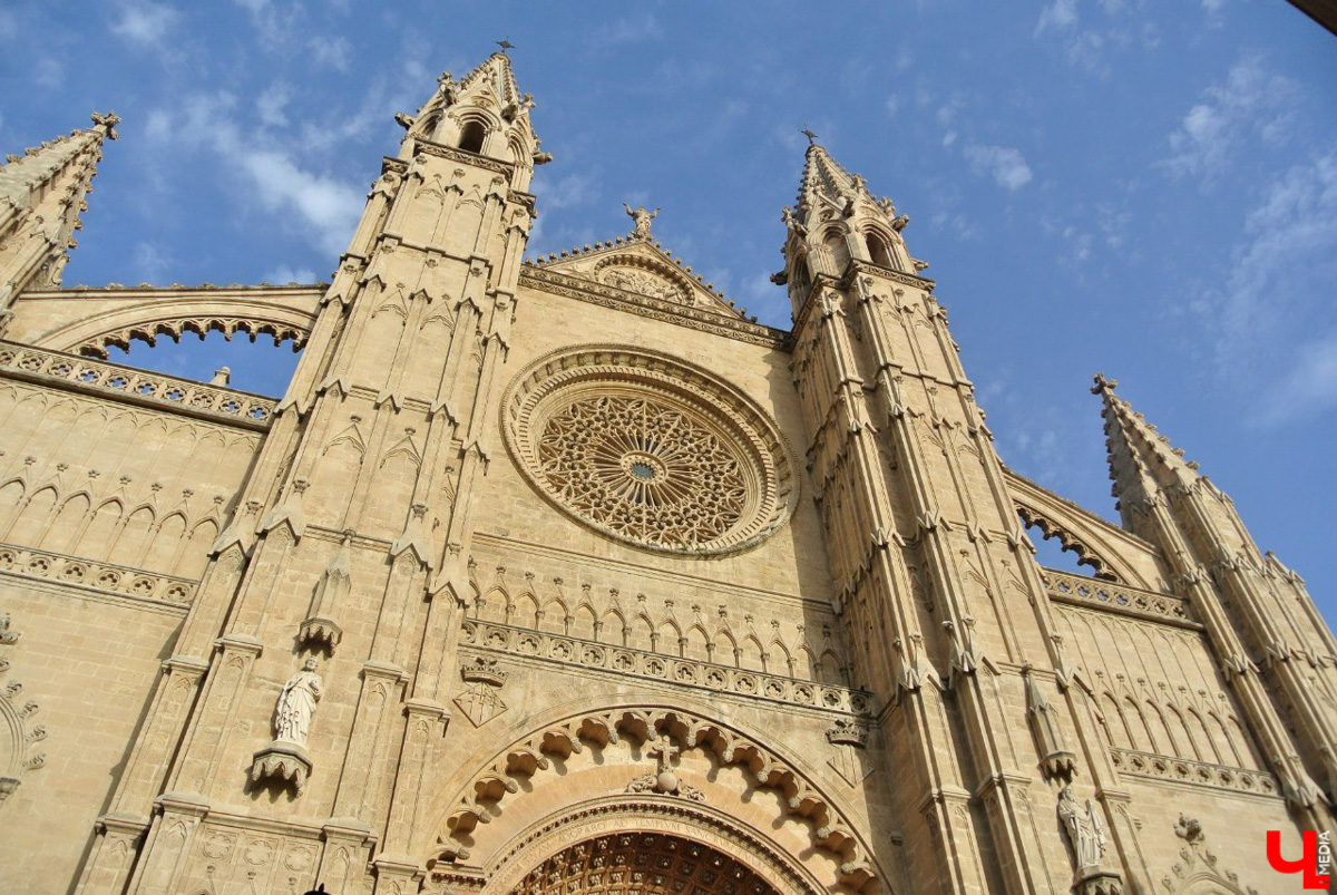 Ростуризм рекомендует выбирать для отдыха только те страны, которые не ввели против России ограничений. Бронировать путешествие можно по самым популярным направлениям пляжного отдыха. Но спрос на поездки, в том числе среди жителей Владимира, значительно упал.