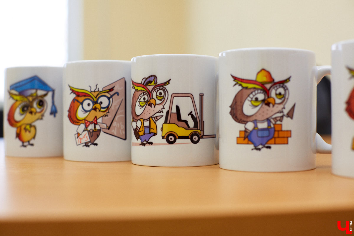 Владимирская «Академия Профессионалов» - проект по созданию единого образовательного пространства, за которым стоит хрупкая, но бойкая девушка. В сентябре 2021 года Анна Егорова открыла учебный центр, призванный обеспечить доступное и качественное образование всем совершеннолетним желающим и открывающий возможности карьерного роста даже в непростые для страны времена.