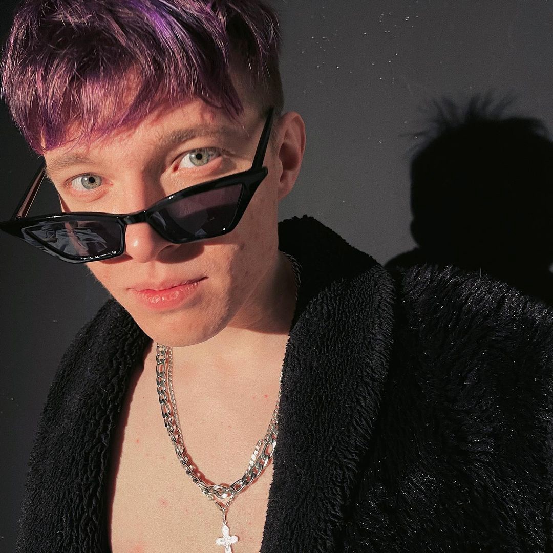 Сегодня день, когда работа «Инстаграма» в РФ остановилась. Нет, Земля, конечно, вращаться не перестала. И все же для многих событие знаковое. Закончилась целая веха жизни. Как владимирцы с ней попрощались? Успели до блокировки собрать обзор.