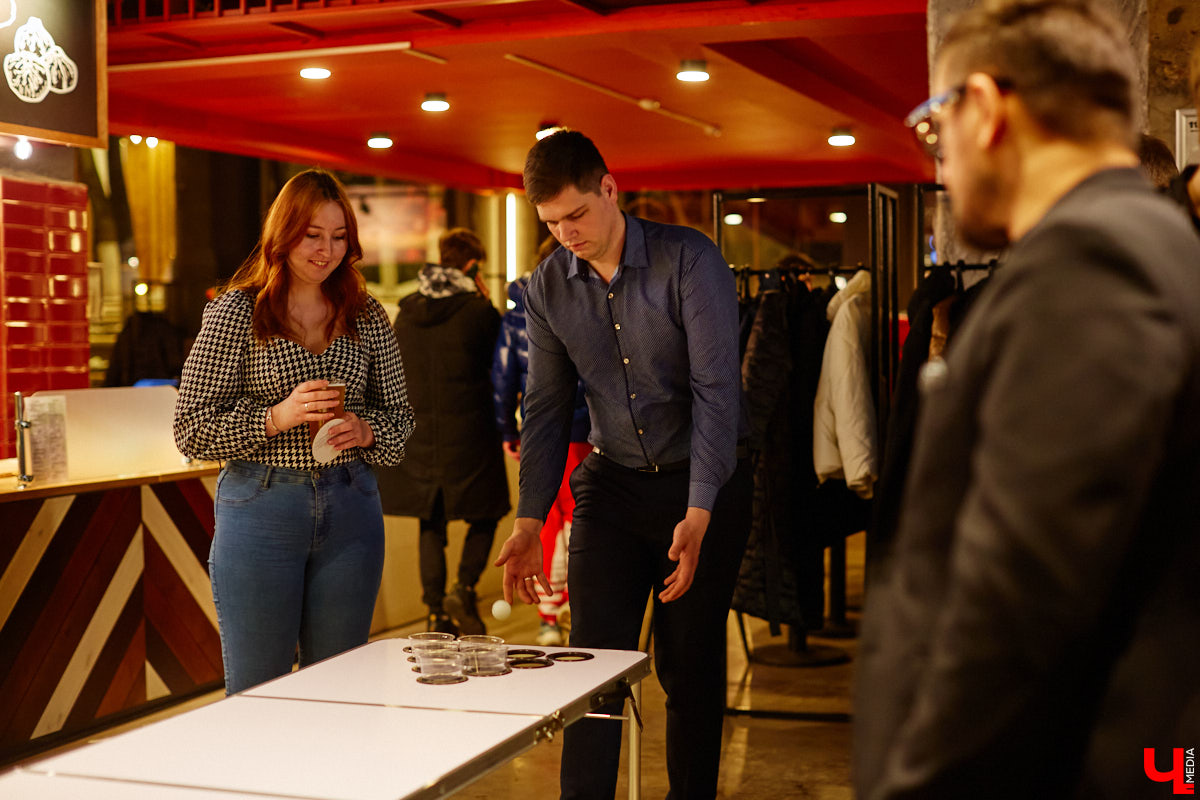 Время для позитива есть всегда. И мы спешим к вам с отличной новостью — во Владимире открылся бар «Вкусное». Что за место? В чем изюминка? И где его искать — все в нашем обзоре!