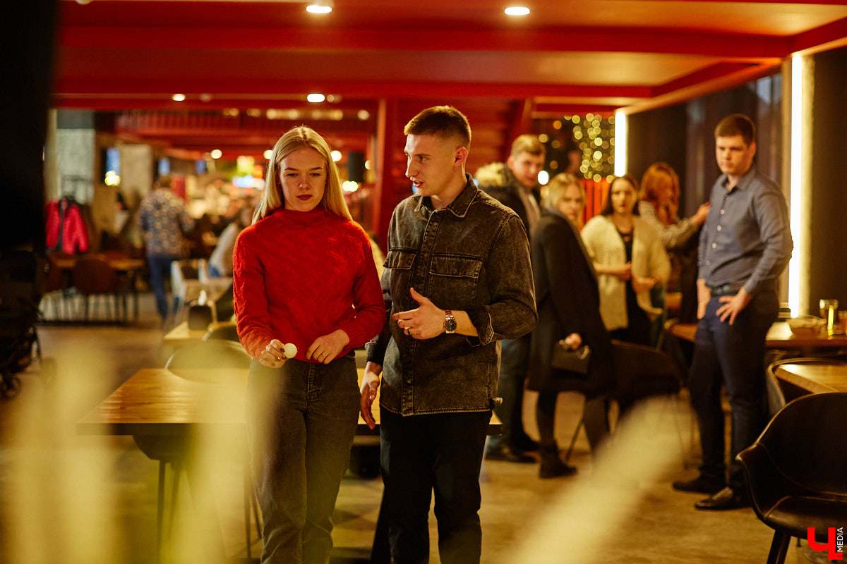 Время для позитива есть всегда. И мы спешим к вам с отличной новостью — во Владимире открылся бар «Вкусное». Что за место? В чем изюминка? И где его искать — все в нашем обзоре!