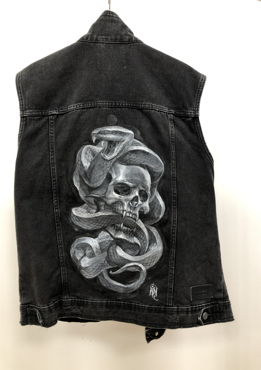 «Ключ-Медиа» собрал подборку местных райтеров, работы которых вы могли замечать на улицах и в социальных сетях, но чьих лиц, скорее всего, никогда не видели.