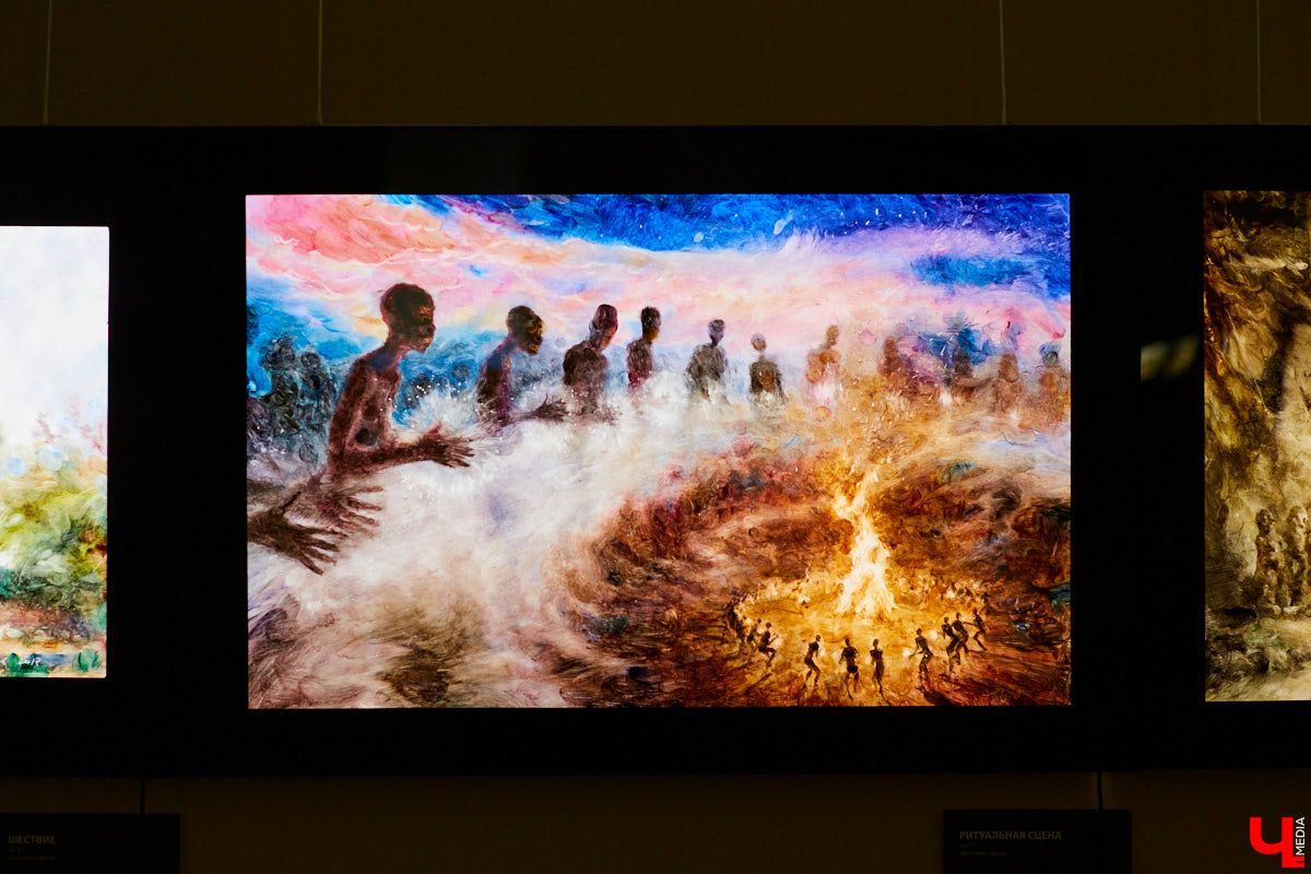 Смотрели мультфильм «Старик и море»? Если нет, настоятельно рекомендуем потратить 20 минут на получение эстетического удовольствия. Это одна из самых ярких работ мультипликатора Александра Петрова. За нее он получил «Оскар». А теперь владимирцы могут увидеть его работы — открылась выставка в Центре ИЗО. Более того, у горожан был шанс лично пообщаться с автором.